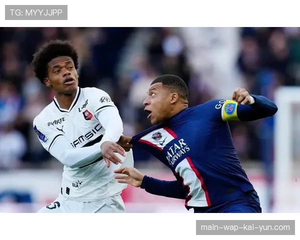 勒阿弗尔五后卫密集防守未能抵挡南特边路冲击